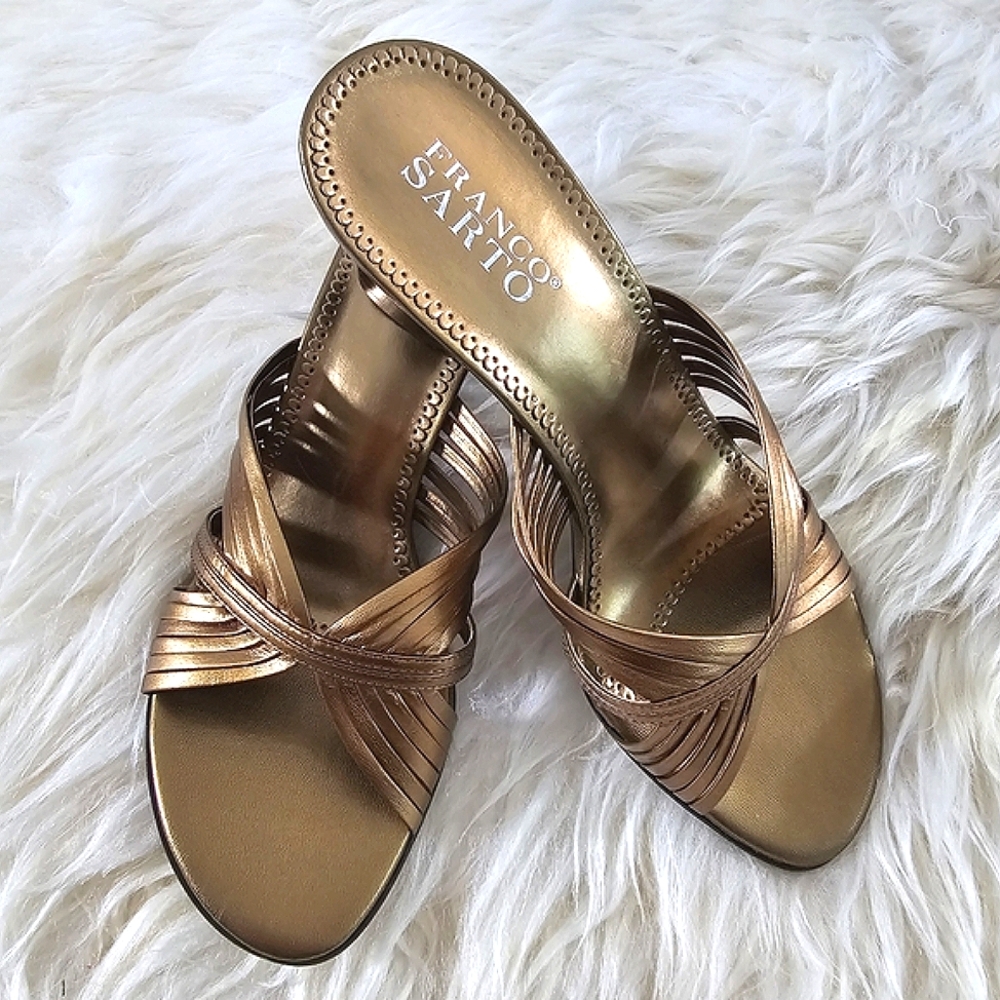 Like New Franco Sarto Metallic Gold Tone Sandal Wedge Platform Heels Size 9M